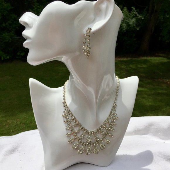 Vintage Crystal/Rhinestone Earrings & Necklace Set - Gorgeous! - Picture 7 of 8